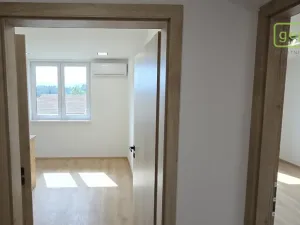 Prodej bytu 1+1, Světlík, 38 m2