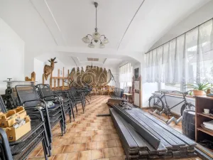 Prodej restaurace, Doksy, Komenského, 426 m2