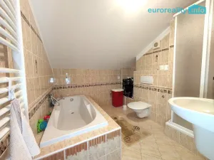 Pronájem chalupy, Troskovice - Jivina, 160 m2