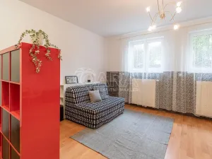Pronájem bytu 1+kk, Praha - Černý Most, Dobrovolného, 35 m2