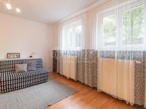 Pronájem bytu 1+kk, Praha - Černý Most, Dobrovolného, 35 m2