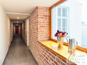 Prodej bytu 1+1, Praha, Bartoškova, 62 m2