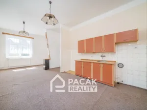 Prodej rodinného domu, Tršice, 1000 m2