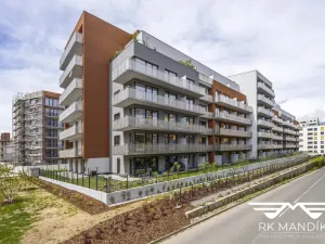 Pronájem bytu 2+kk, Praha - Vysočany, Gerstelova, 52 m2