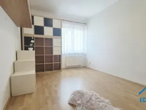 Pronájem bytu 3+kk, Praha - Libeň, Krejčího, 78 m2