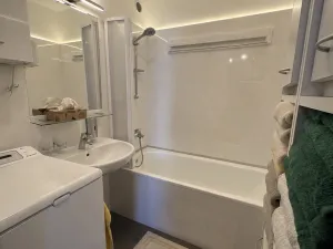 Pronájem bytu 3+kk, Praha, Paculova, 68 m2