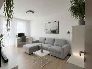 Pronájem bytu 3+1, Praha, Paculova, 68 m2