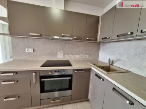 Prodej bytu 2+kk, Praha - Chodov, Konstantinova, 42 m2