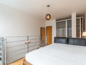 Pronájem bytu 2+kk, Praha - Libeň, Novákových, 46 m2