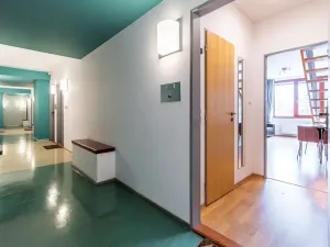 Pronájem bytu 2+kk, Praha - Libeň, Novákových, 46 m2