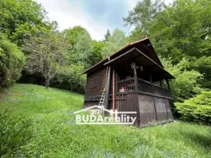 Prodej podílu 1/2 chaty, Lípa, 50 m2