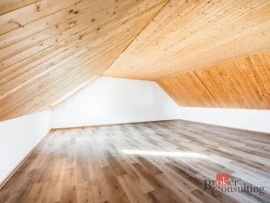 Prodej bytu 2+kk, Hoštice, 76 m2