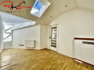 Pronájem bytu 6+kk a větší, Praha, Ovenecká, 265 m2