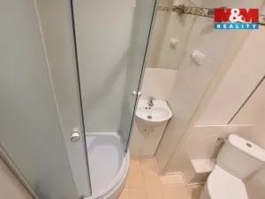 Pronájem bytu 2+kk, Hradec Králové - Nový Hradec Králové, Brožíkova, 34 m2