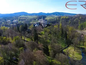 Prodej vícegeneračního domu, Frýdlant, ČSA, 624 m2
