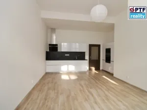 Pronájem bytu 2+kk, Plzeň, Havlíčkova, 61 m2