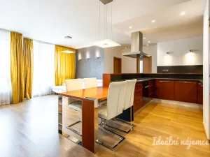 Pronájem bytu 3+kk, Praha - Vysočany, Ocelářská, 80 m2