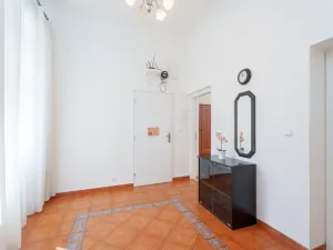 Pronájem bytu 3+1, Praha - Nové Město, Vyšehradská, 90 m2