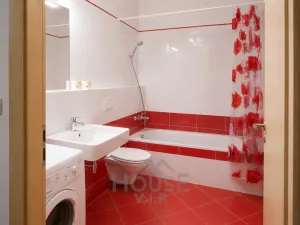 Prodej bytu 2+kk, Praha - Střížkov, Makedonská, 53 m2