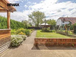 Prodej rodinného domu, Praha - Sobín, Brňovská, 215 m2