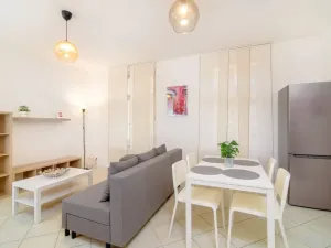 Pronájem bytu 2+kk, Praha - Karlín, Sokolovská, 50 m2