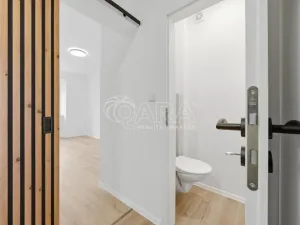 Prodej bytu 2+kk, Praha - Vysočany, Kolbenova, 60 m2