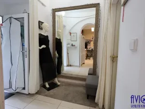 Pronájem obchodního prostoru, Praha - Karlín, Křižíkova, 22 m2