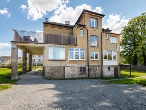 Prodej bytu 4+1, Zásmuky, Pražská, 153 m2