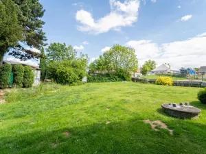Prodej bytu 4+1, Zásmuky, Pražská, 153 m2