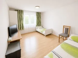 Prodej chaty, Lštění - Zlenice, Hlavní, 88 m2