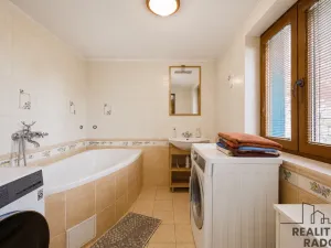 Prodej rodinného domu, Leština, 180 m2