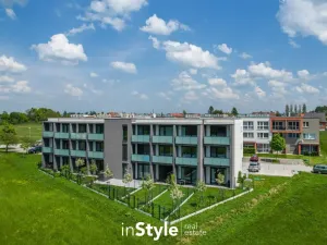 Prodej bytu 2+kk, Třeboň - Třeboň II, Jiřího Havlise, 57 m2
