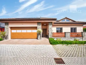 Prodej rodinného domu, Veleň, 224 m2
