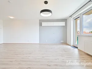 Pronájem bytu 1+kk, Slavkov u Brna, Slovanská, 57 m2