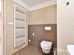 Pronájem bytu 1+kk, Slavkov u Brna, Slovanská, 57 m2