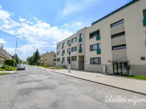 Pronájem bytu 1+kk, Slavkov u Brna, Slovanská, 57 m2