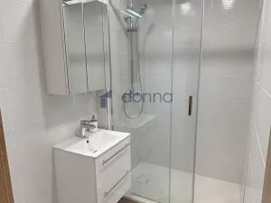 Pronájem bytu 2+kk, Praha, Borovanského, 45 m2