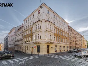 Pronájem bytu 1+1, Praha - Holešovice, Letohradská, 40 m2