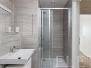 Pronájem bytu 2+kk, Praha - Hloubětín, Waltariho, 52 m2