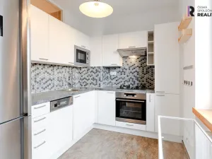 Pronájem bytu 2+1, Praha - Dejvice, Zengrova, 52 m2
