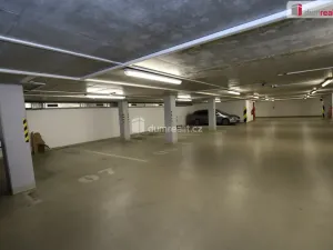 Pronájem bytu 2+kk, Praha - Žižkov, Jeseniova, 60 m2