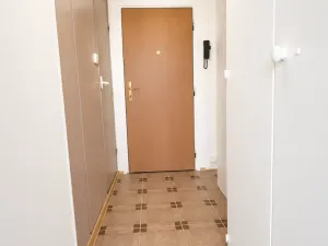 Pronájem bytu 1+1, Postoloprty, Jiráskovo náměstí, 35 m2