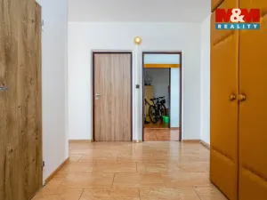 Prodej bytu 3+1, Hradec Králové - Nový Hradec Králové, třída Edvarda Beneše, 79 m2