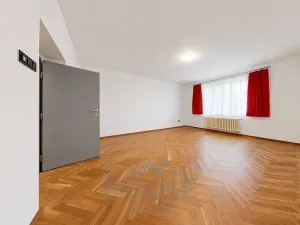 Prodej bytu 2+1, Praha - Libeň, U libeňského pivovaru, 81 m2