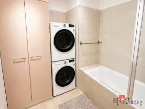 Prodej bytu 3+kk, Plzeň - Jižní Předměstí, Inženýrská, 82 m2