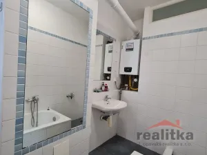 Pronájem bytu 2+1, Opava - Město, náměstí Osvoboditelů, 51 m2