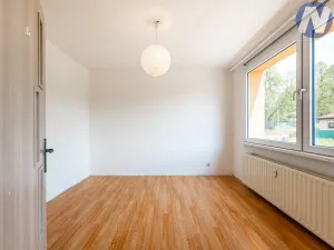 Prodej bytu 3+1, Volary, Sídl. Míru, 70 m2