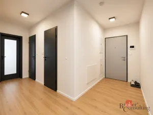 Pronájem bytu 4+kk, 88 m2