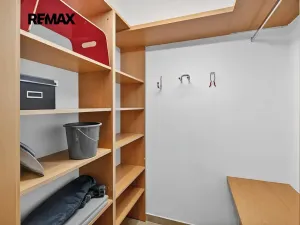 Pronájem bytu 2+kk, Praha - Záběhlice, Velenovského, 54 m2