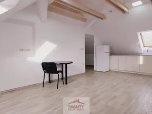 Pronájem bytu 2+kk, Poličná, 51 m2